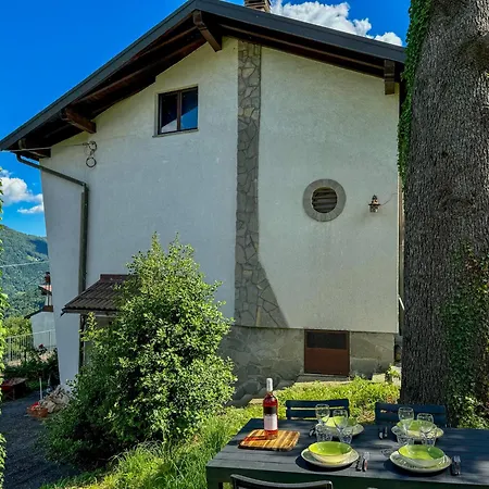 Tra E Montagna Villa *