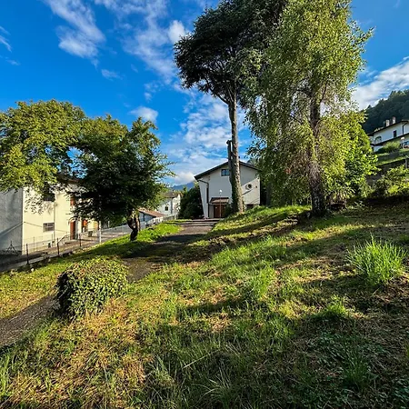 Tra E Montagna Villa